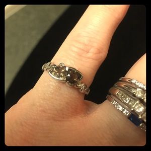 925 sterling silver smokey topaz ring size 6.5 beautiful! Never wore th…